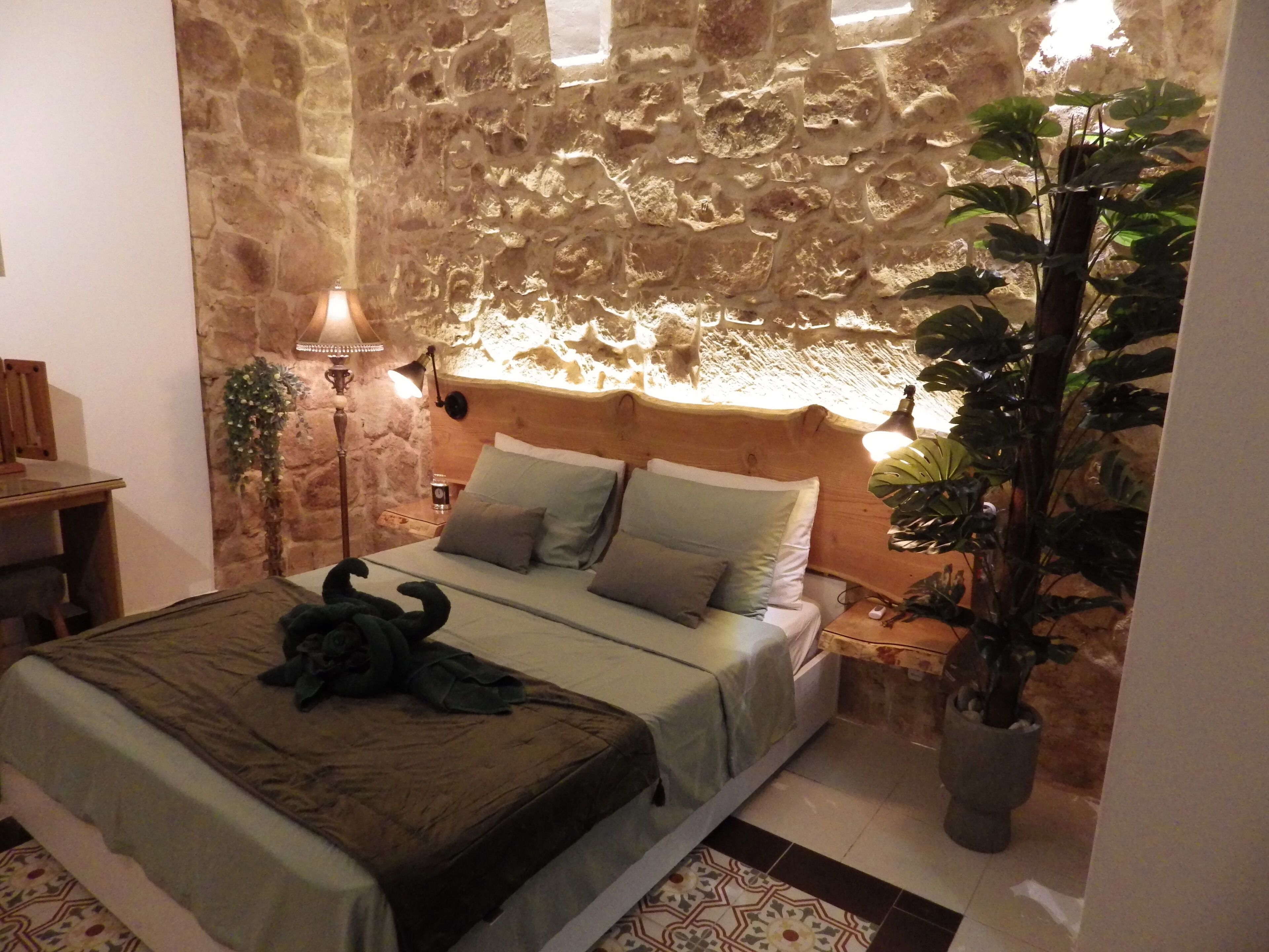 Apartment, 1 Queen Bed, City View | Blackout drapes, iron/ironing board, free WiFi