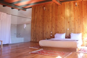 Deluxe-Ferienhaus, Balkon | Kostenloses WLAN