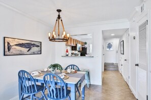 Leilighet, 2 soverom | Spiseområde