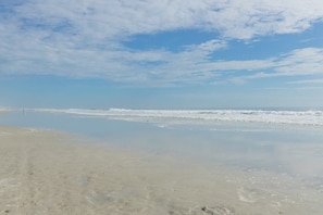 Condo, 2 Bedrooms | Beach - Stbt 405: Beachside Condo With Pool & Elevator 2 Bedroom Condo (St. Augustine)