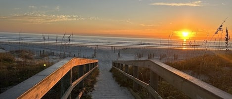 Condo, 2 Bedrooms | Beach