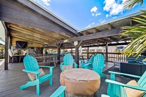 House, 5 Bedrooms | Terrace/patio - Canal Front Beach Home - Flagler Beach, Florida 5 Bedroom Home (Flagler Beach)