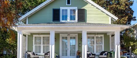 House, 3 Bedrooms | Exterior