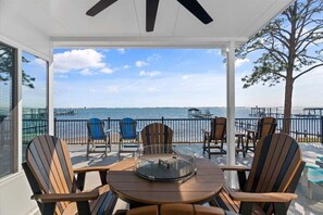 하우스, 침실 5개 | 야외 식당