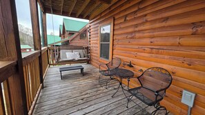 Property grounds - Handicap Friendly Cabin Retreat・Pool Table・Grill (Pigeon Forge)