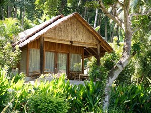 Exterior - D'Lagoon Dive Resort (Pulau Lembeh)