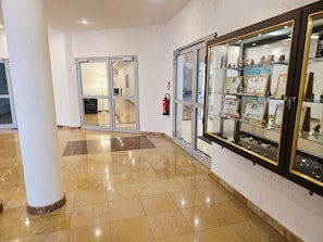 Lobby - Hotel Pause (Hofheim am Taunus)