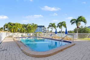 Pool - 🌴Quick Walk to Beach Access🐬Canal View☀Club Capri #101🍹Community Pool (Treasure Island)