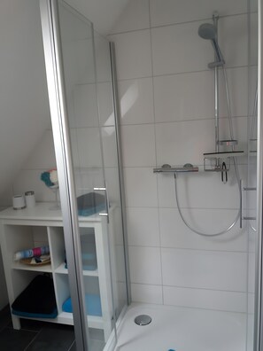 Dusche, Haartrockner