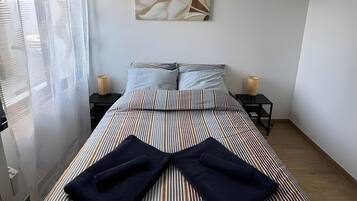 2 soverom, strykejern/-brett, wi-fi og sengetøy