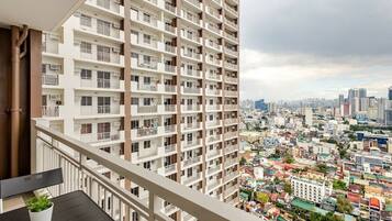 Apartamento Confort, 1 habitación, balcón, vistas a la ciudad | Vistas del balcón