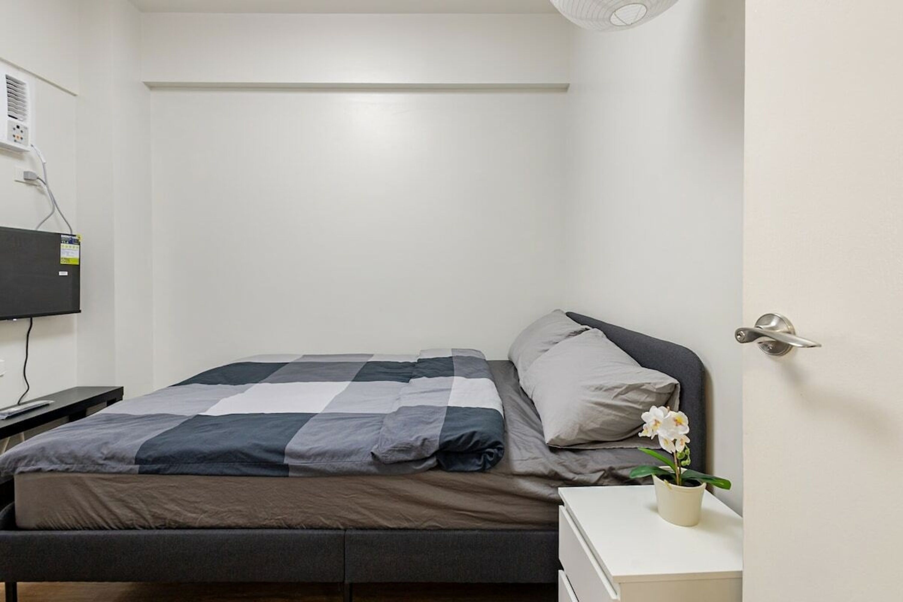 Decoración personalizada, muebles diferentes y wifi gratis 