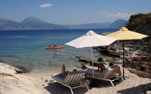 Beach - With three generously sized bedrooms (Meganisi)