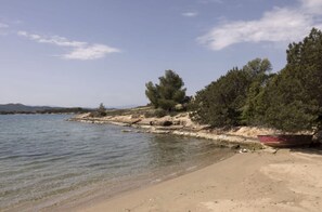Beach - With six generously sized bedrooms (Chinitsa)