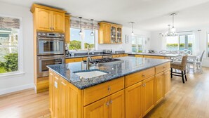 Coffee/tea maker, fridge, microwave, oven - Quintessential Cape Cod home on Great Pond RPLO026 (Teaticket)