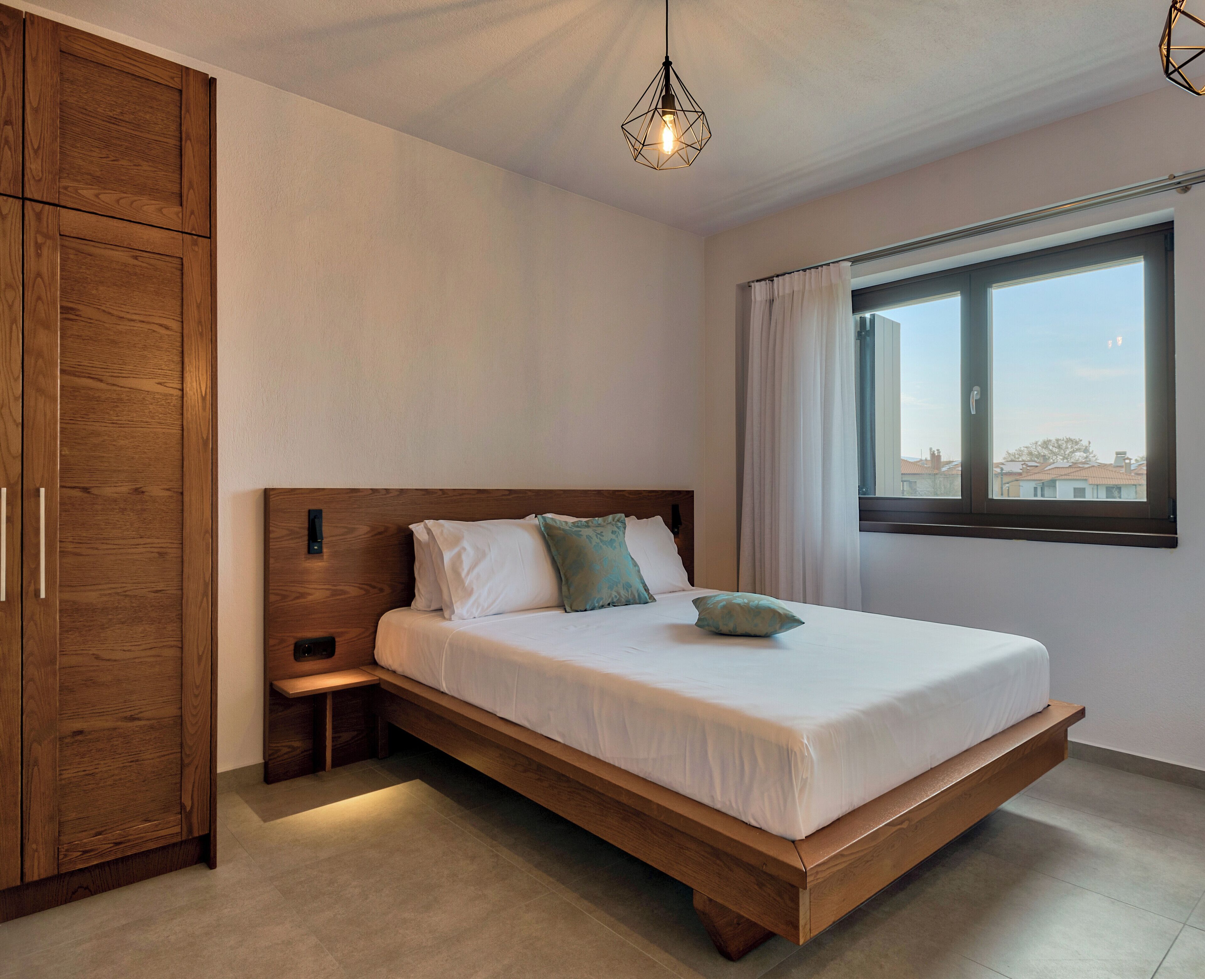 Leucippe | In-room safe, individually decorated, individually furnished