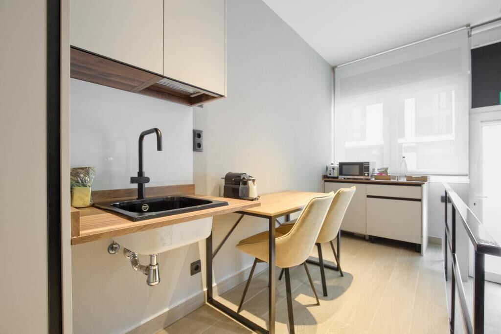 Standard Double Room | Dining