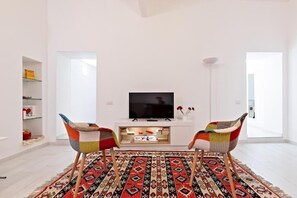 Interior - SUITE BOSCHETTO HOLIDAYS, warm apartment in the historic center of Rome (Roma)
