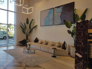 Interior - Cozy 1 Bedroom in Damac Hills with Free Wifi, AC and Gym Access, Pool (دبي)