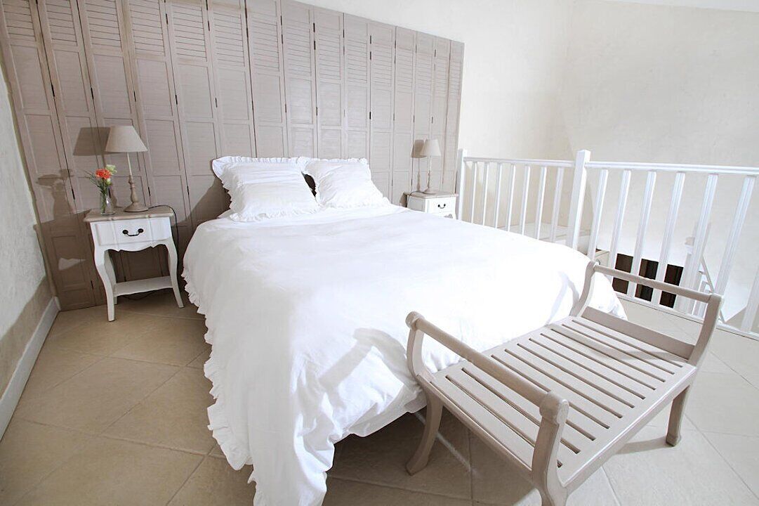 Fer et planche à repasser, Wi-Fi, draps fournis