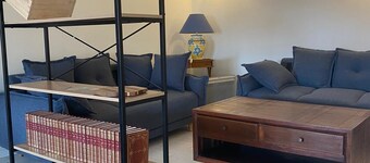 The Gîte Du Gauillot is located in a winegrowing village on the Montagne de Reims.