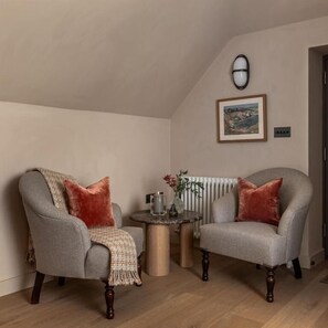 Deluxe Studio, Sea View | Interior - Louma Country Hotel (Bridport)