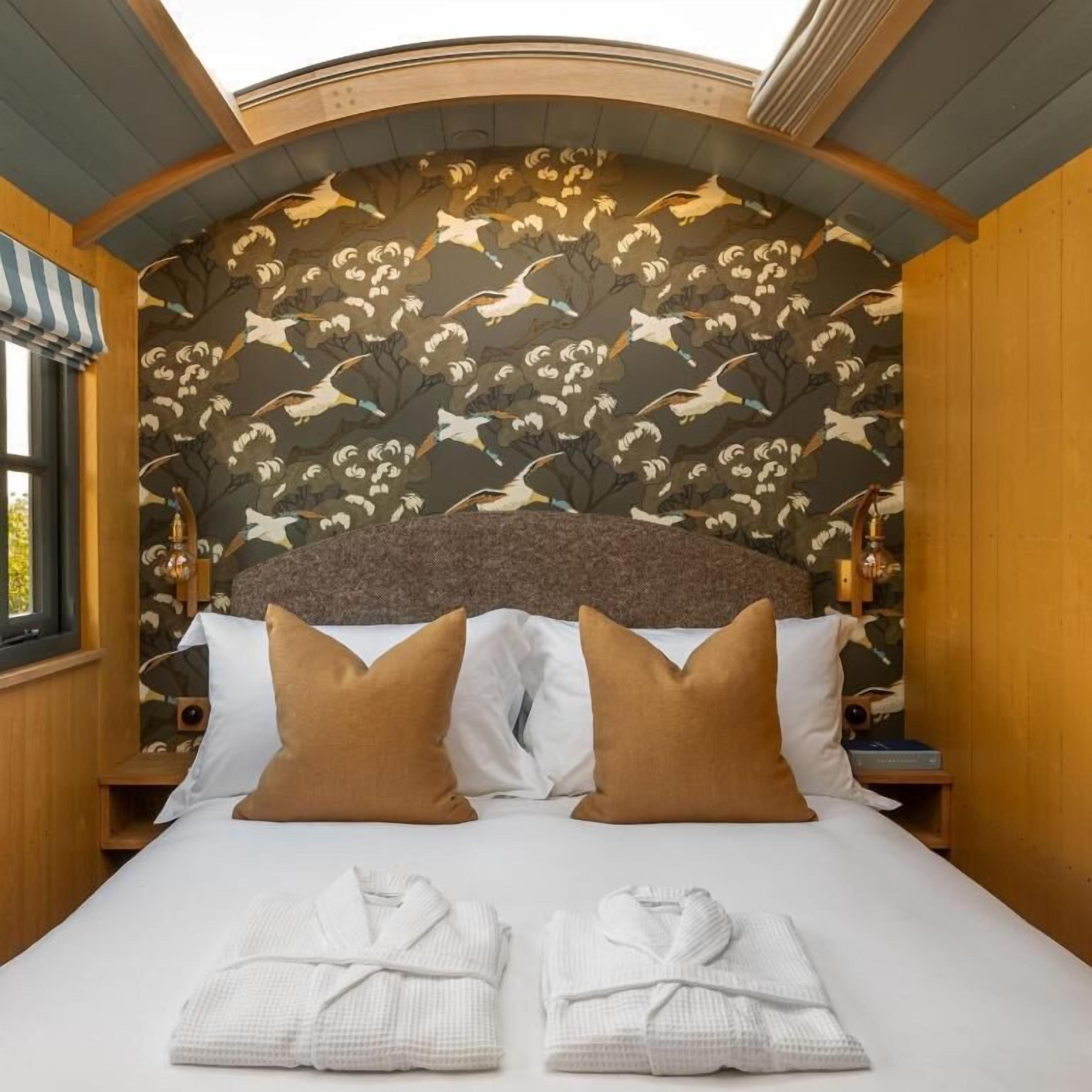 In-room safe, iron/ironing board, free WiFi