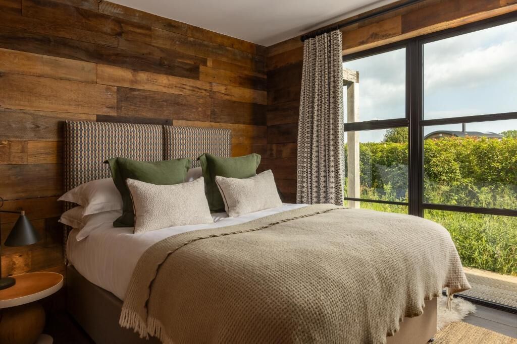 Bungalow, Patio, Sea View | In-room safe, iron/ironing board, free WiFi