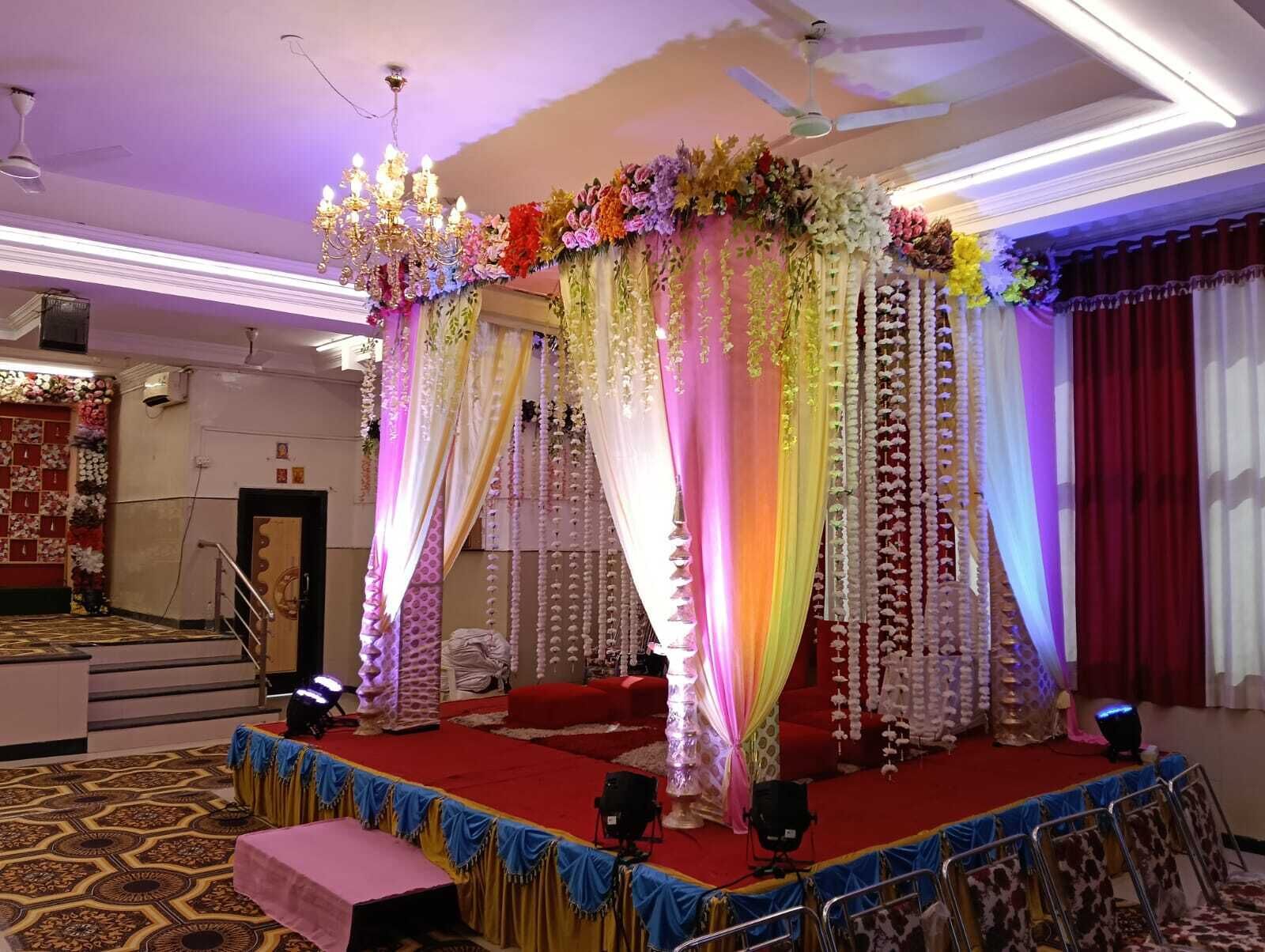 زفاف داخل الفندق