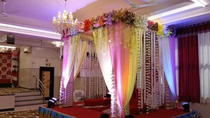 屋内結婚式場