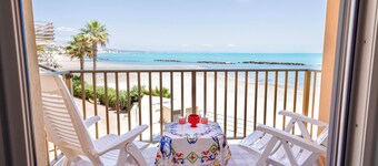 Casa Sciacca Mare by Biddizzi Rari - Direct access to the beach, sea view