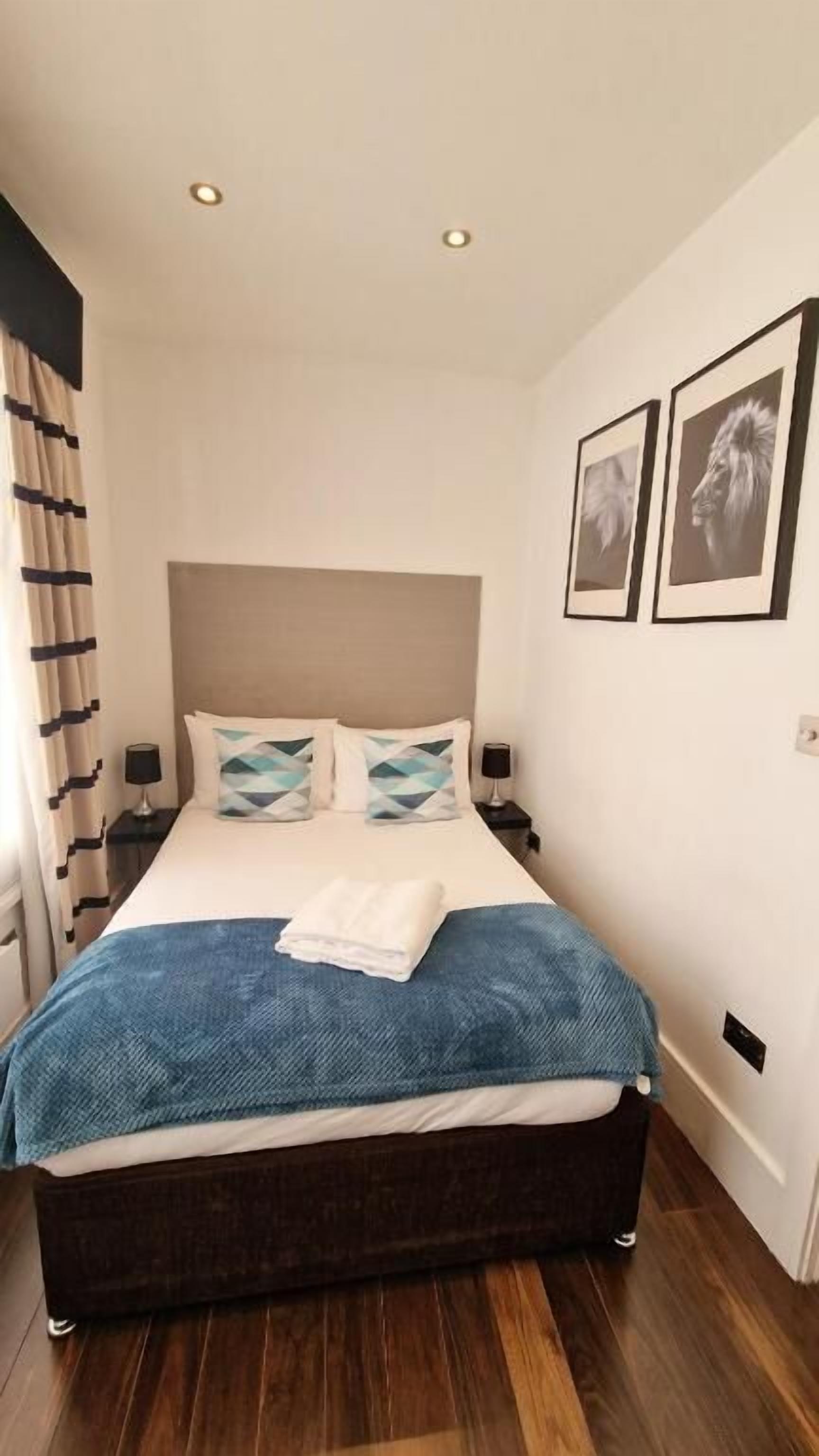 Apartamento, 2 habitaciones | Cortinas opacas y wifi gratis