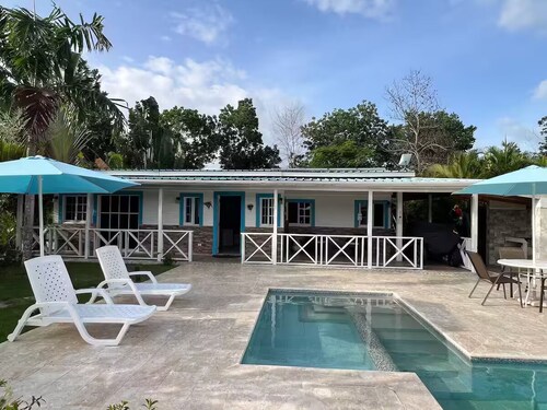 Villa Erisha 45 minutes from SD, nature and relaxation.