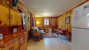 Living area - Cozy Frances Lake Retreat | Wallowa Lake Fun (Joseph)