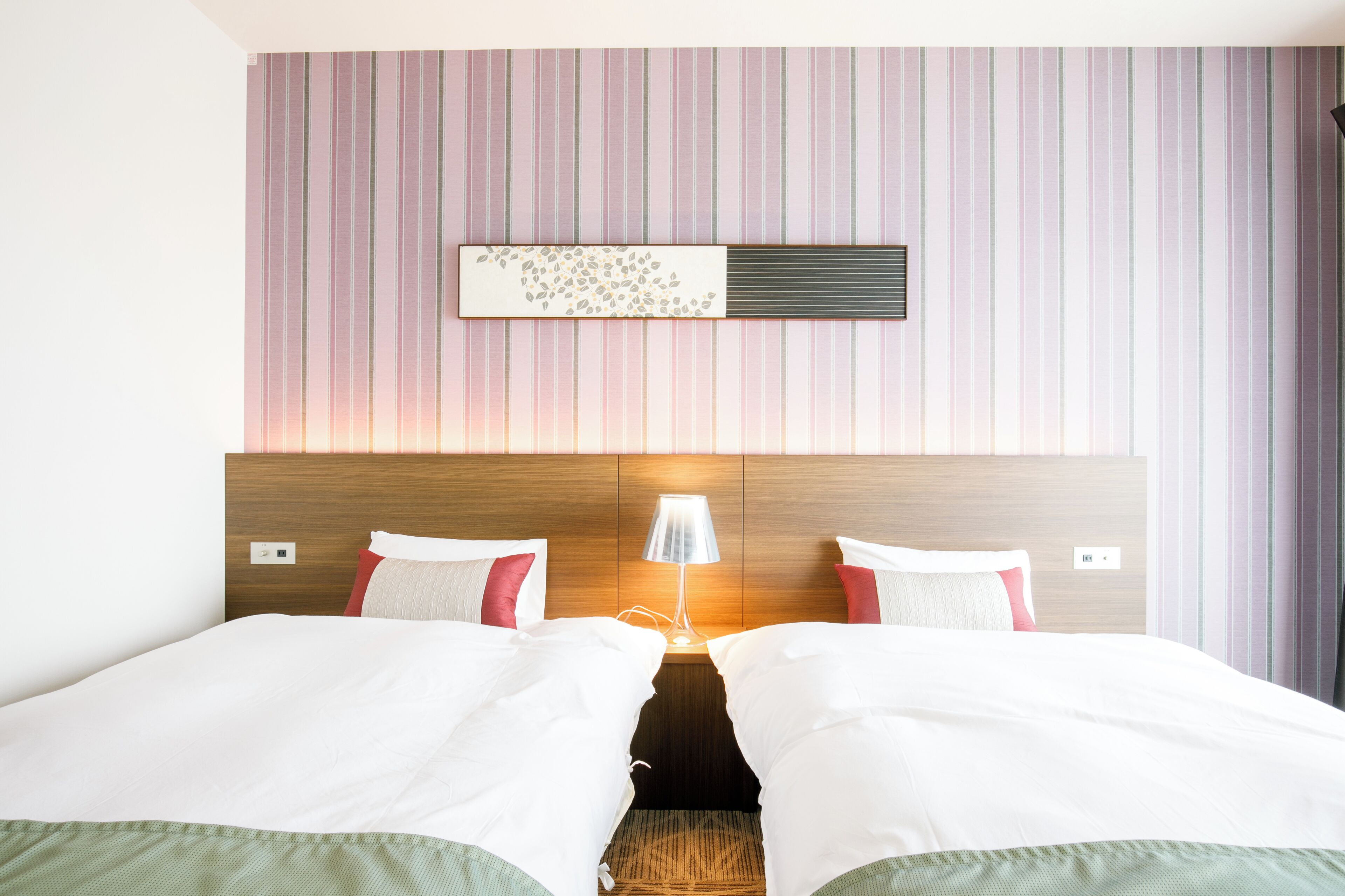 高級雙人房, 2 張標準雙人床, 廚房 | 書桌、熨斗/熨衫板、免費 Wi-Fi