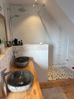 Shower, hair dryer, towels, soap - Seaside villa (300m) (Larmor-Plage)