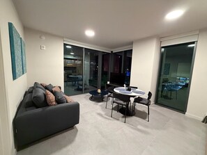 Living area - Condo First Downtown Miami (Miami)