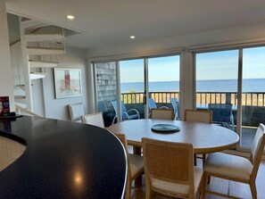 Dining - Beautiful Penthouse 3 Bedroom Condo in Breakwater House with Bay Views! (Lewes)