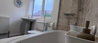 Two Bed Villa Notts for families and professionals