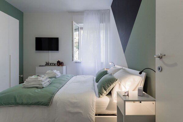 1 Schlafzimmer, Bügeleisen/B ügelbrett, Reisekinderbett, kostenloses WLAN