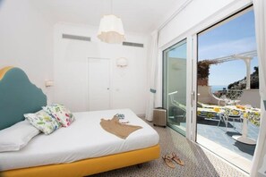 6 bedrooms, iron/ironing board, free WiFi - Villa Guarracino Luxury with private hot tube (Amalfi)