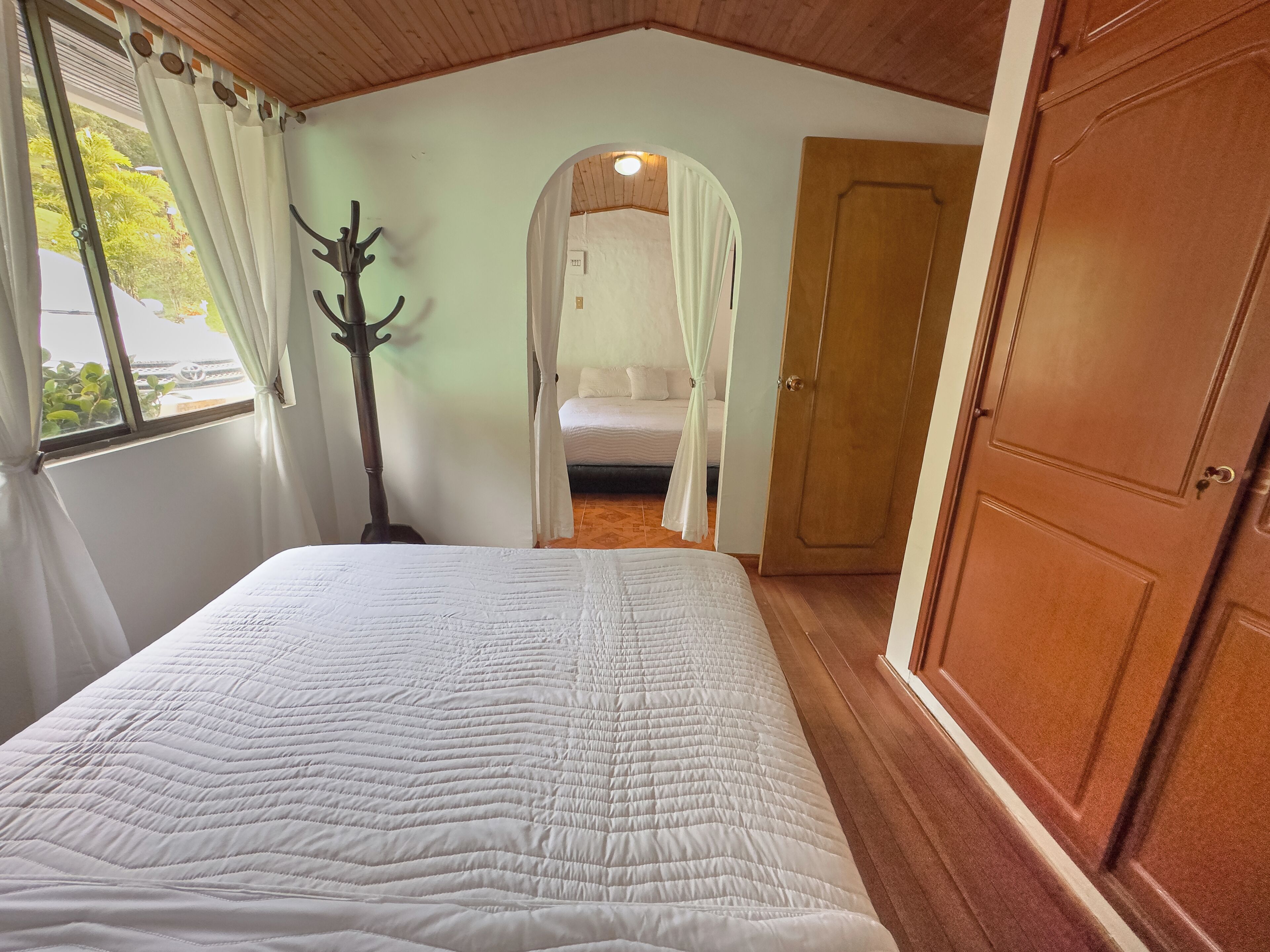 Standard Room | Down duvets, free WiFi