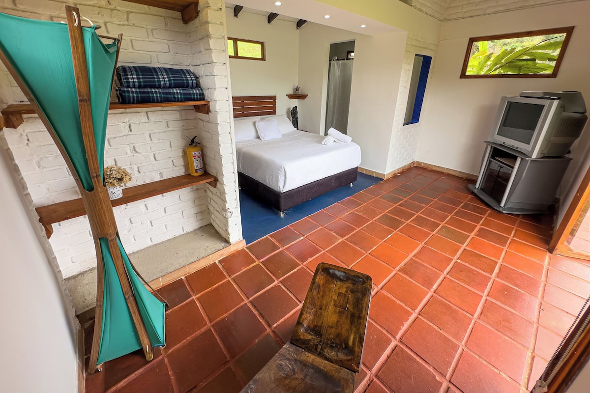 Panoramic Room, Garden View | Down duvets, free WiFi