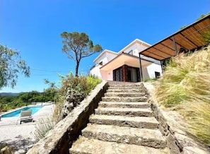 Exterior - Family house with pool and sea view (Mandelieu-la-Napoule)