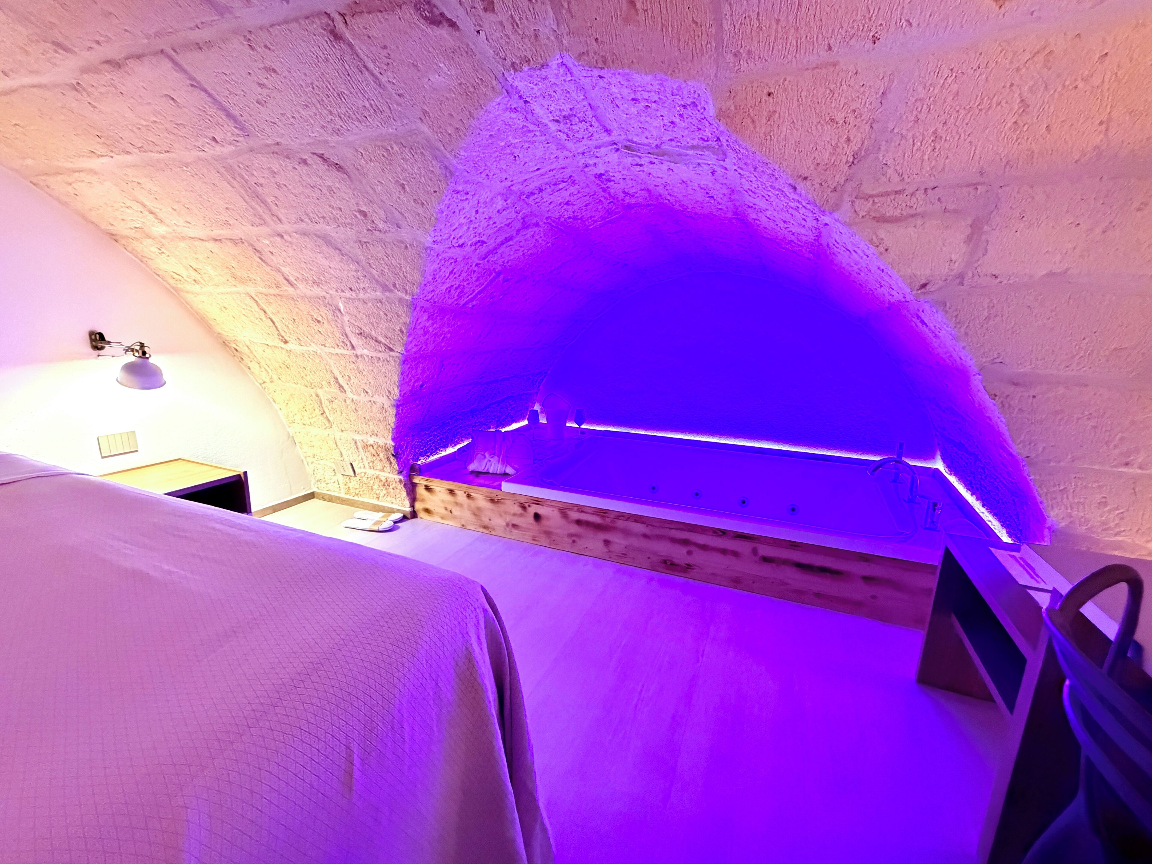 1 bedroom, desk, free WiFi, bed sheets
