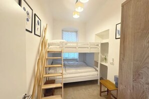 2 bedrooms, iron/ironing board, WiFi, bed sheets - Two Connected Apartments in Berlin Prenzlauer Berg – Sleeps 8  –  2 Bathrooms (Berlin)