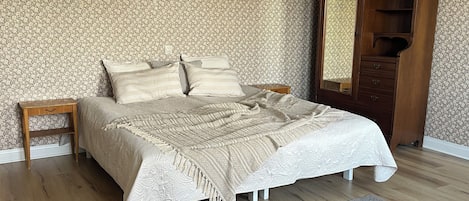 1 Schlafzimmer, Reisekinderbett, kostenloses WLAN