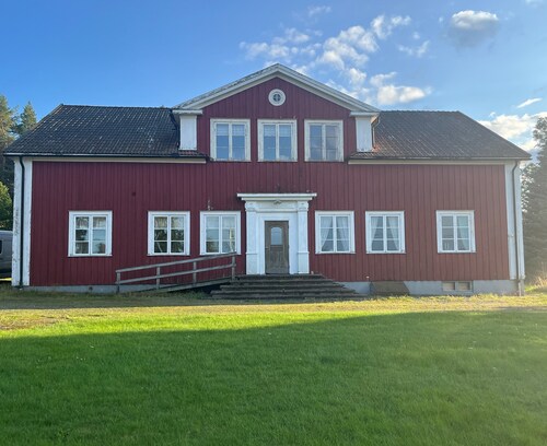 Apartment at country side. Spa facility and much more out in swedish woods.