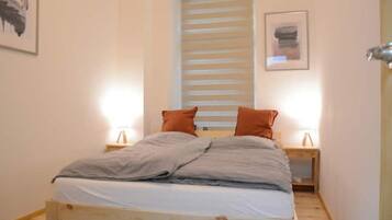 2 Schlafzimmer, Bügeleisen/Bügelbrett, Reisekinderbett, kostenloses WLAN