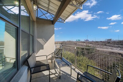 Spacious 3-bedroom apartment in Downtown Fort Worth